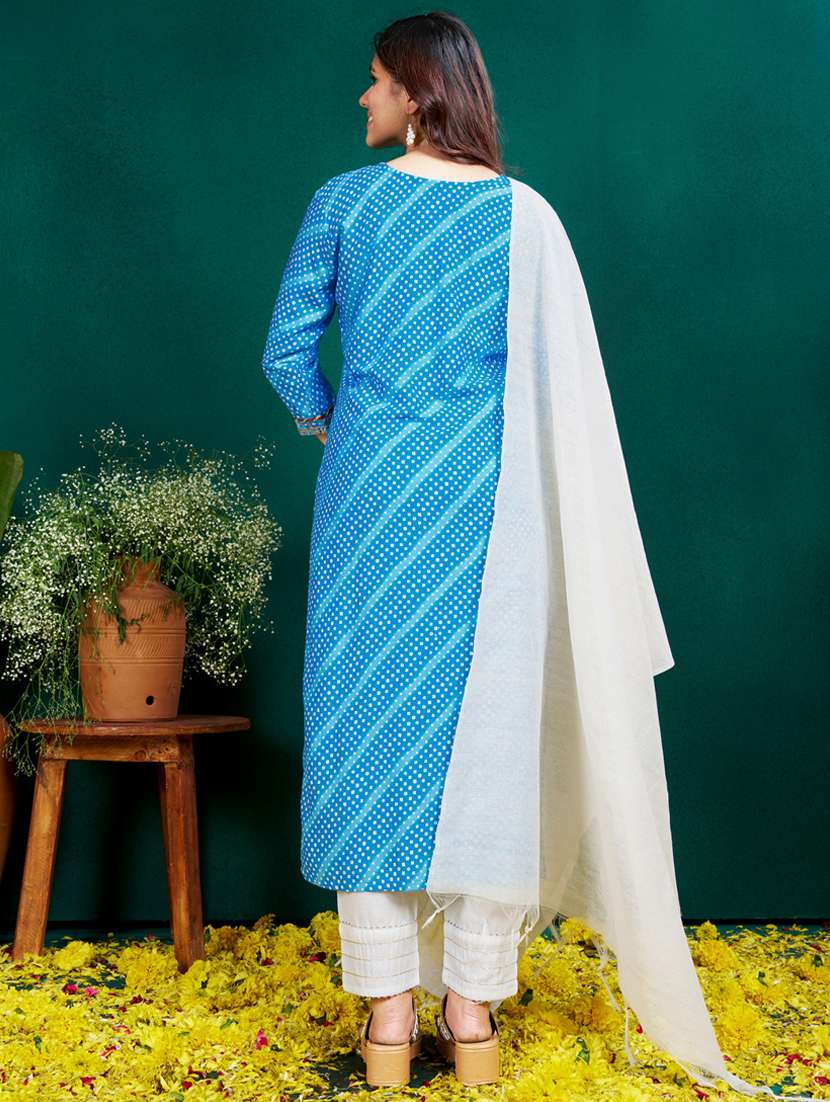 women three quarter sleeve kurta pant with dupatta set - 22014157 -  Standard Image - 2