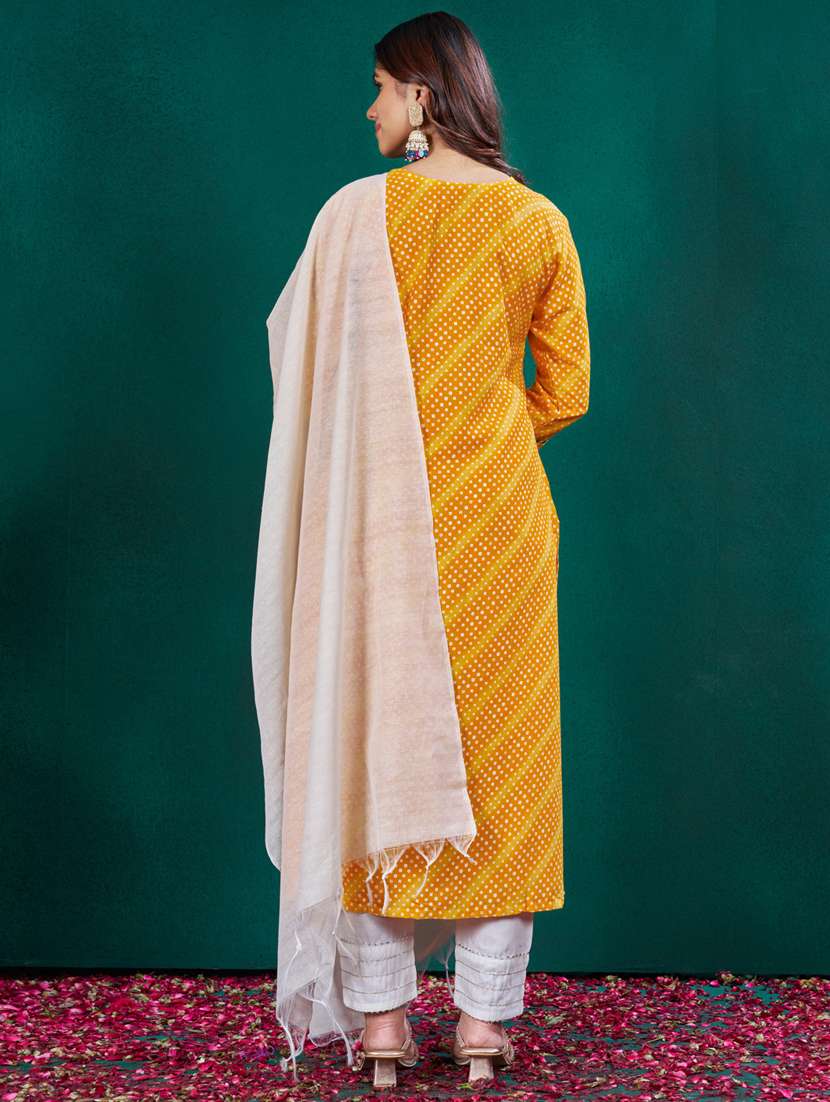 women three quarter sleeve kurta pant with dupatta set - 22014158 -  Standard Image - 2