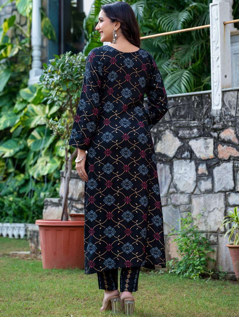 black viscose kurta pant set - 22014159 - Standard Image - 2