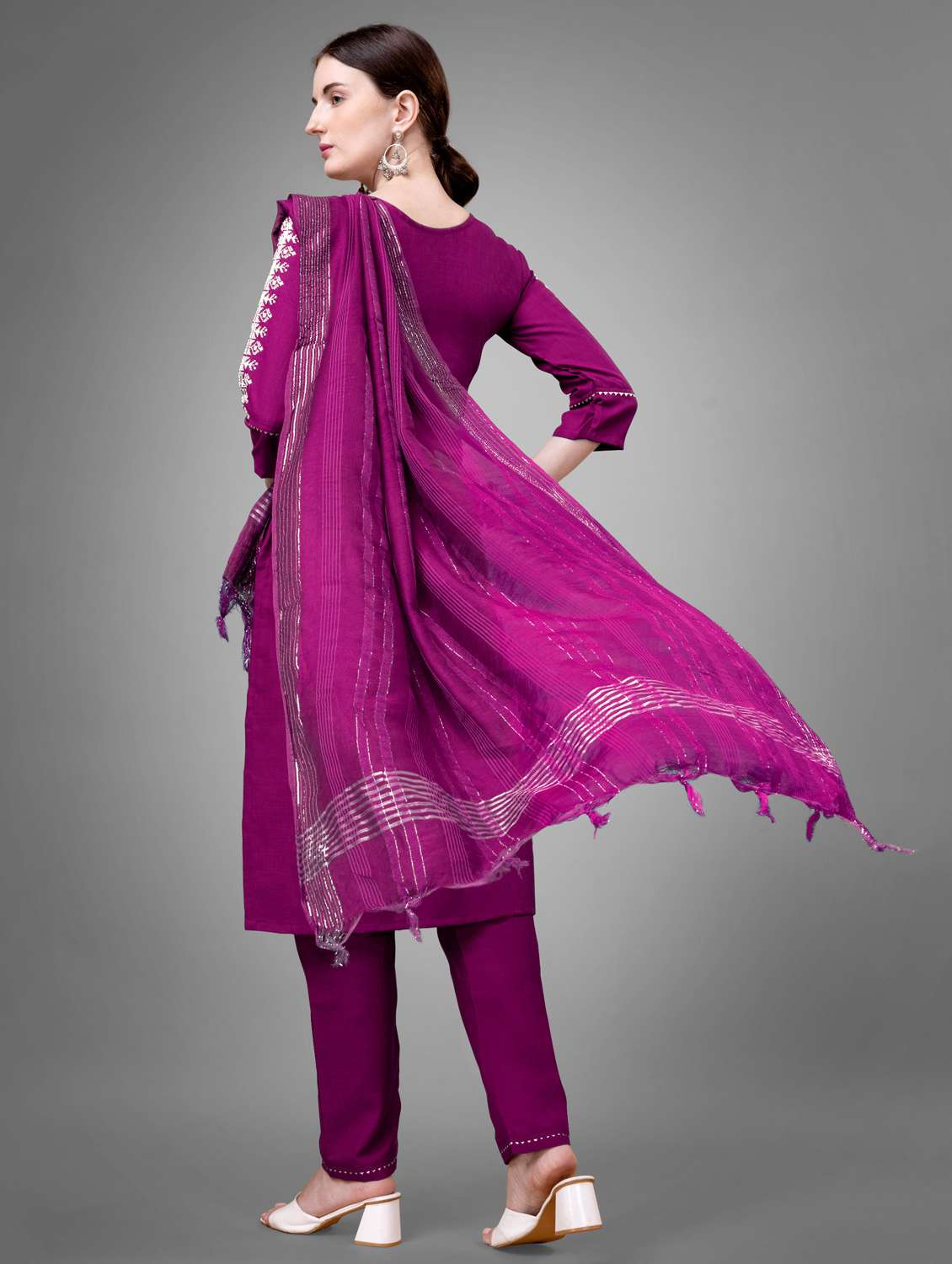 women three quarter sleeve kurta pant with dupatta set - 22014170 -  Standard Image - 2