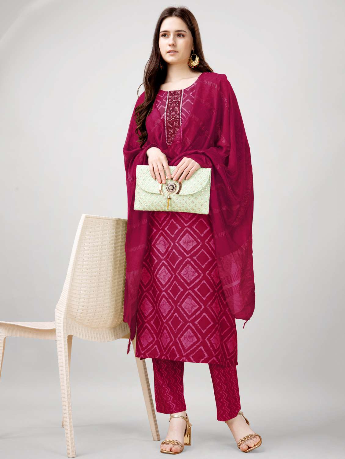 women three quarter sleeve kurta pant with dupatta set