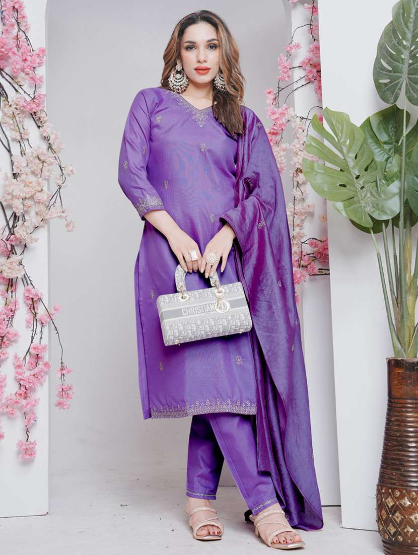 women three quarter sleeve kurta pant with dupatta set