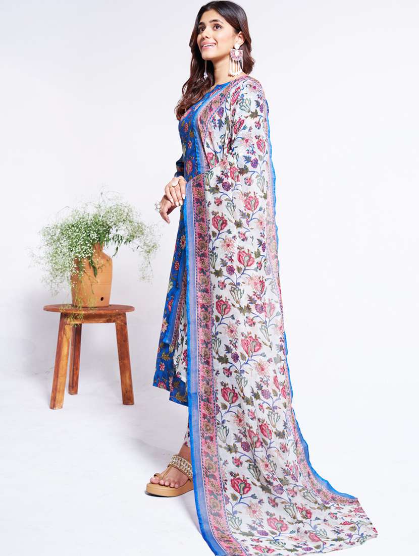 women printed three quarter sleeve kurta pant with dupatta set - 22014236 - Standard Image - 2