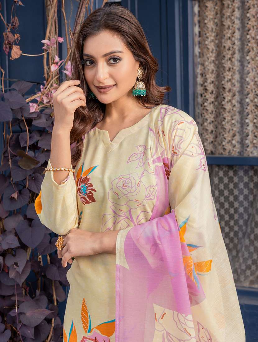 women floral print three quarter sleeve kurta pant with dupatta set - 22014246 - Standard Image - 2