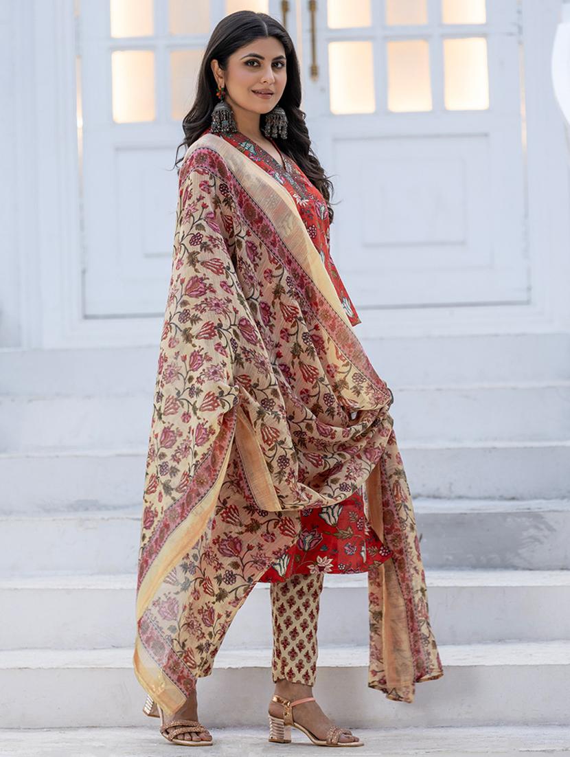 women floral print three quarter sleeve kurta pant with dupatta set - 22014260 - Standard Image - 2