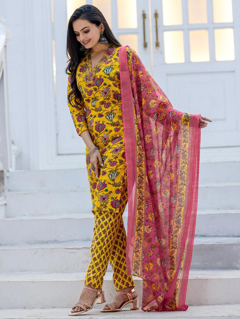 women floral print three quarter sleeve kurta pant with dupatta set - 22014262 - Standard Image - 2