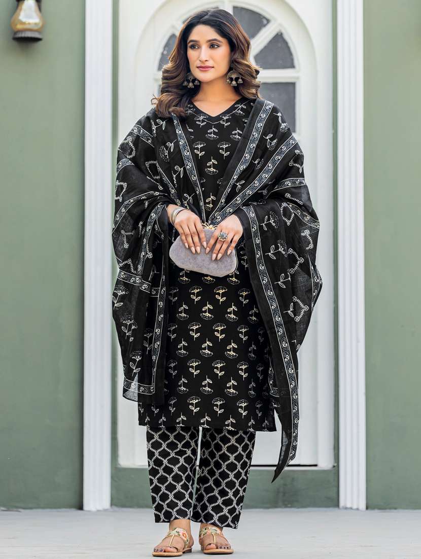 women printed three quarter sleeve kurta pant with dupatta set