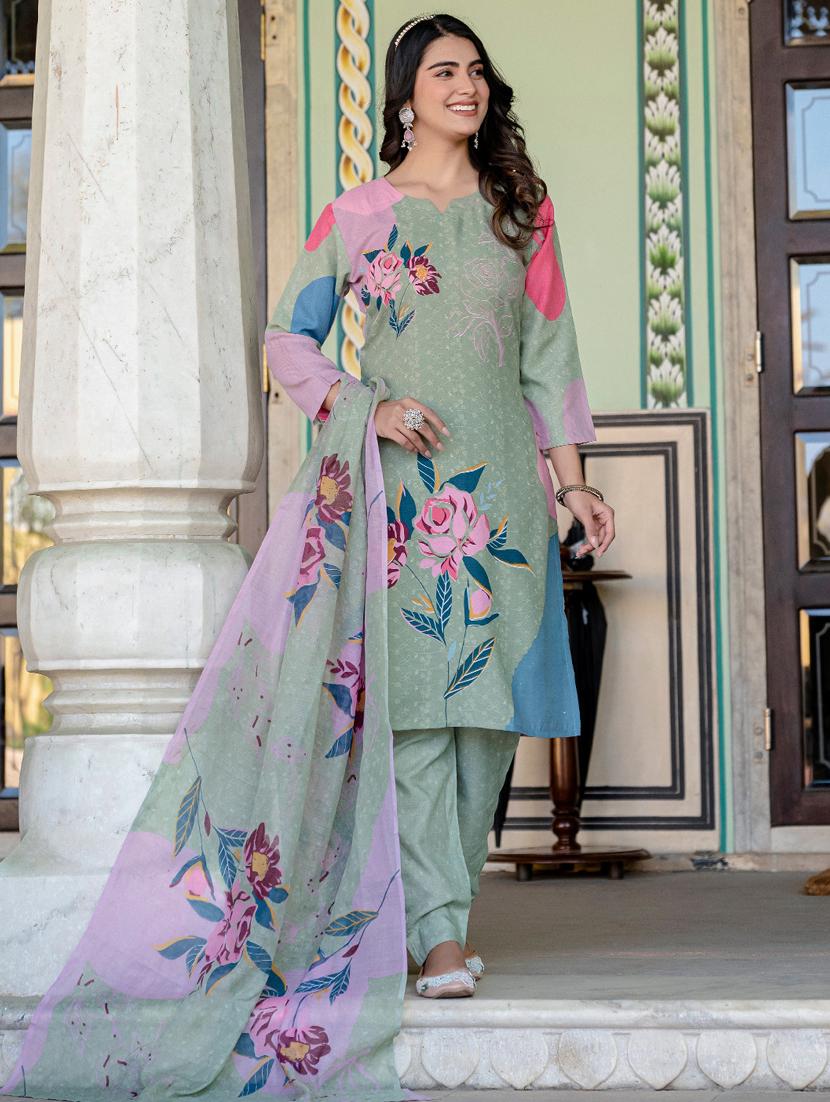 women printed three quarter sleeve kurta pant with dupatta set - 22014292 - Standard Image - 2