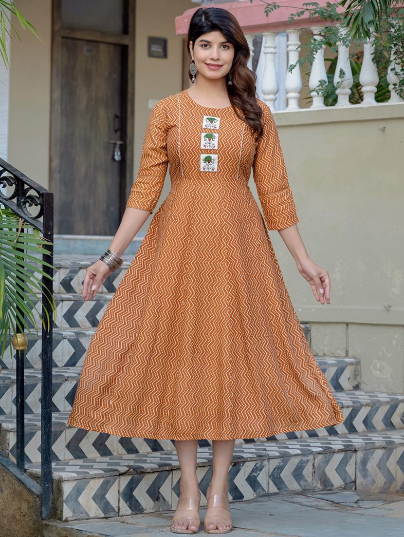 women printed three quarter sleeve anarkali kurta - 22014322 - Standard Image - 2