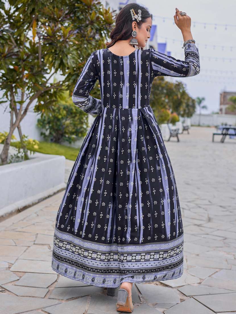 women printed three quarter sleeve anarkali kurta - 22014325 - Standard Image - 2