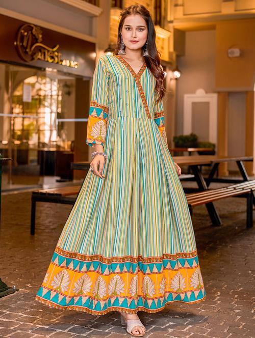 women striped three quarter sleeve anarkali kurta - 22014328 - Standard Image - 0