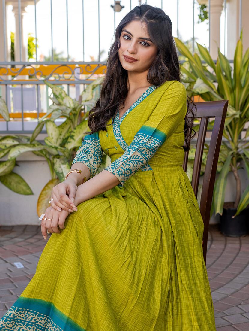 women printed three quarter sleeve anarkali kurta - 22014333 - Standard Image - 2