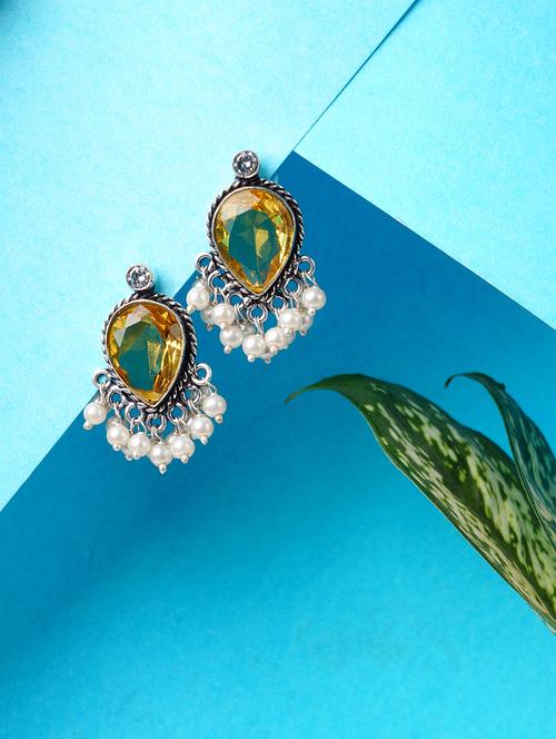 crystals studded and beaded circular stud earrings - 22014506 - Standard Image - 0