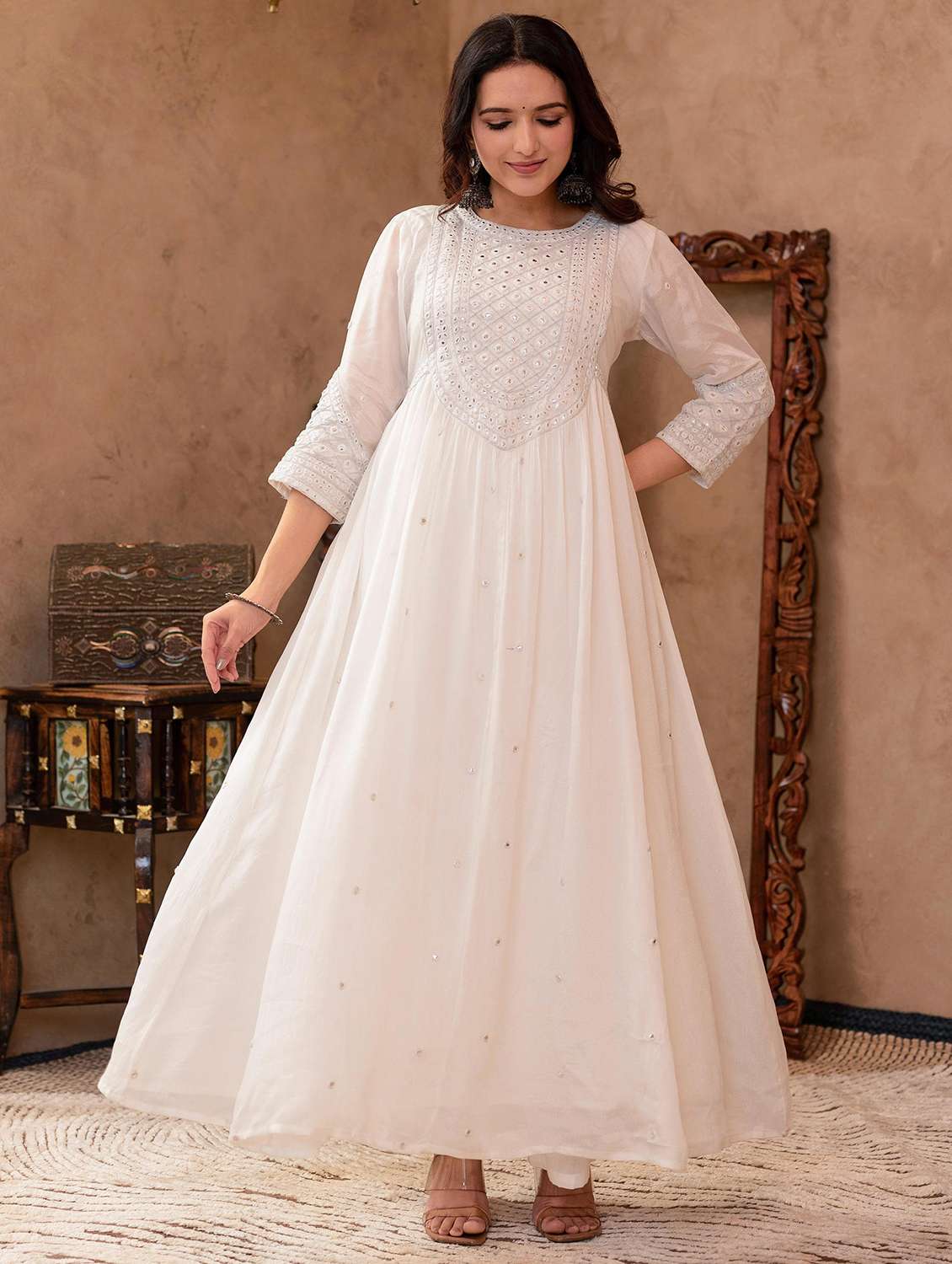 women embroidered round neck anarkali kurta - 22014658 - Standard Image - 2