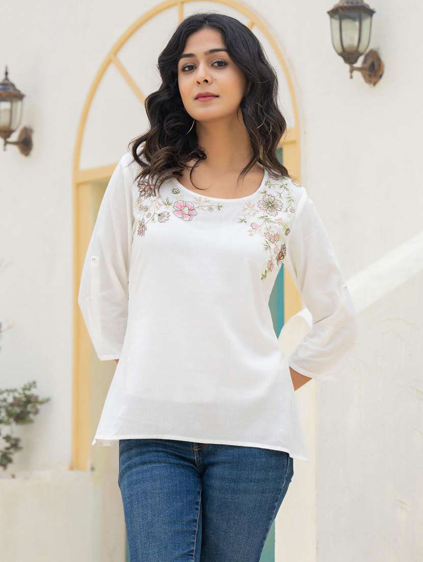 women three quarter sleeve straight kurti - 22014697 -  Standard Image - 2