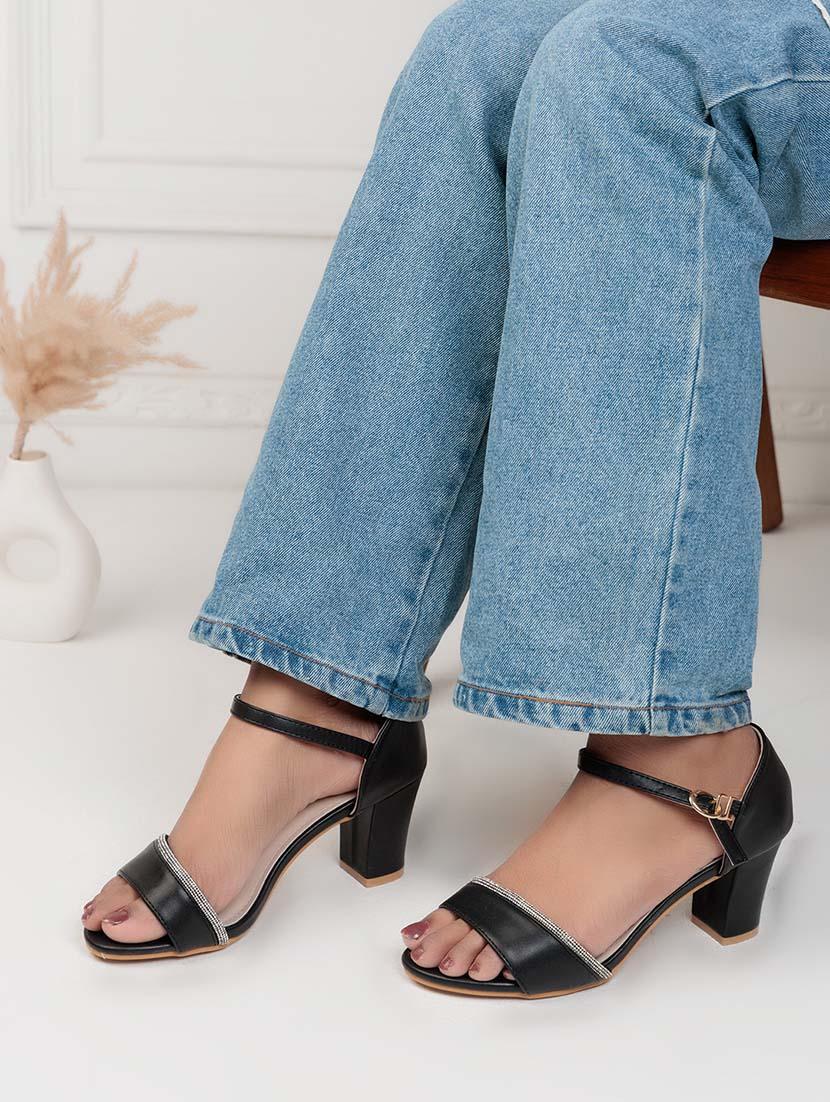 women black ankle strap sandal - 22017456 - Zoom Image - 0