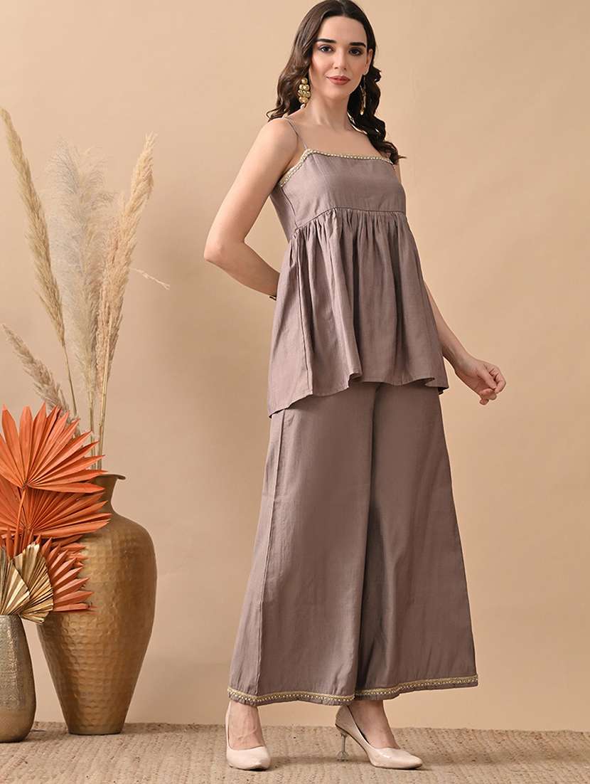women solid top and palazzo co-ord set - 22017606 - Standard Image - 2
