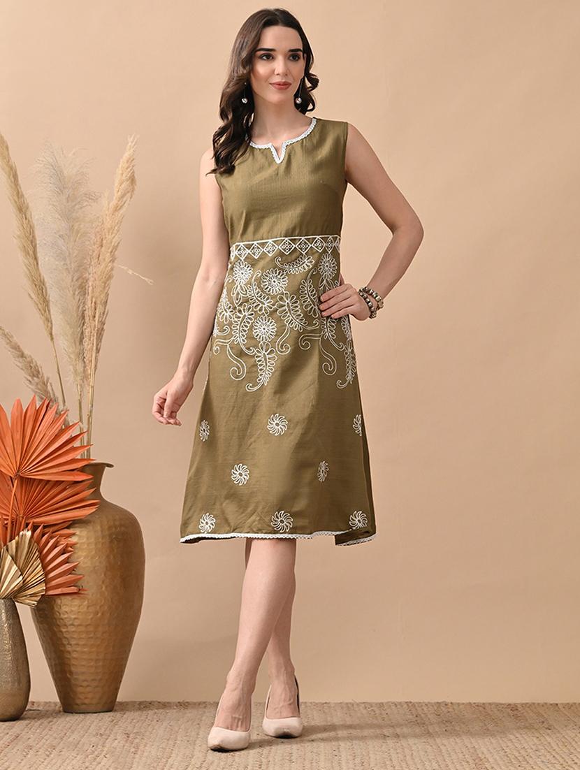 women embroidered sleeveless a-line dress - 22017612 -  Zoom Image - 0