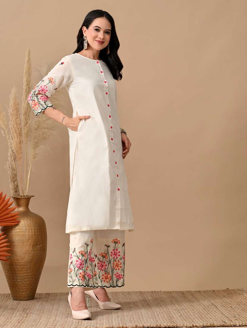 women embroidered three quarter sleeve kurta and pant set - 22017622 -  Standard Image - 2