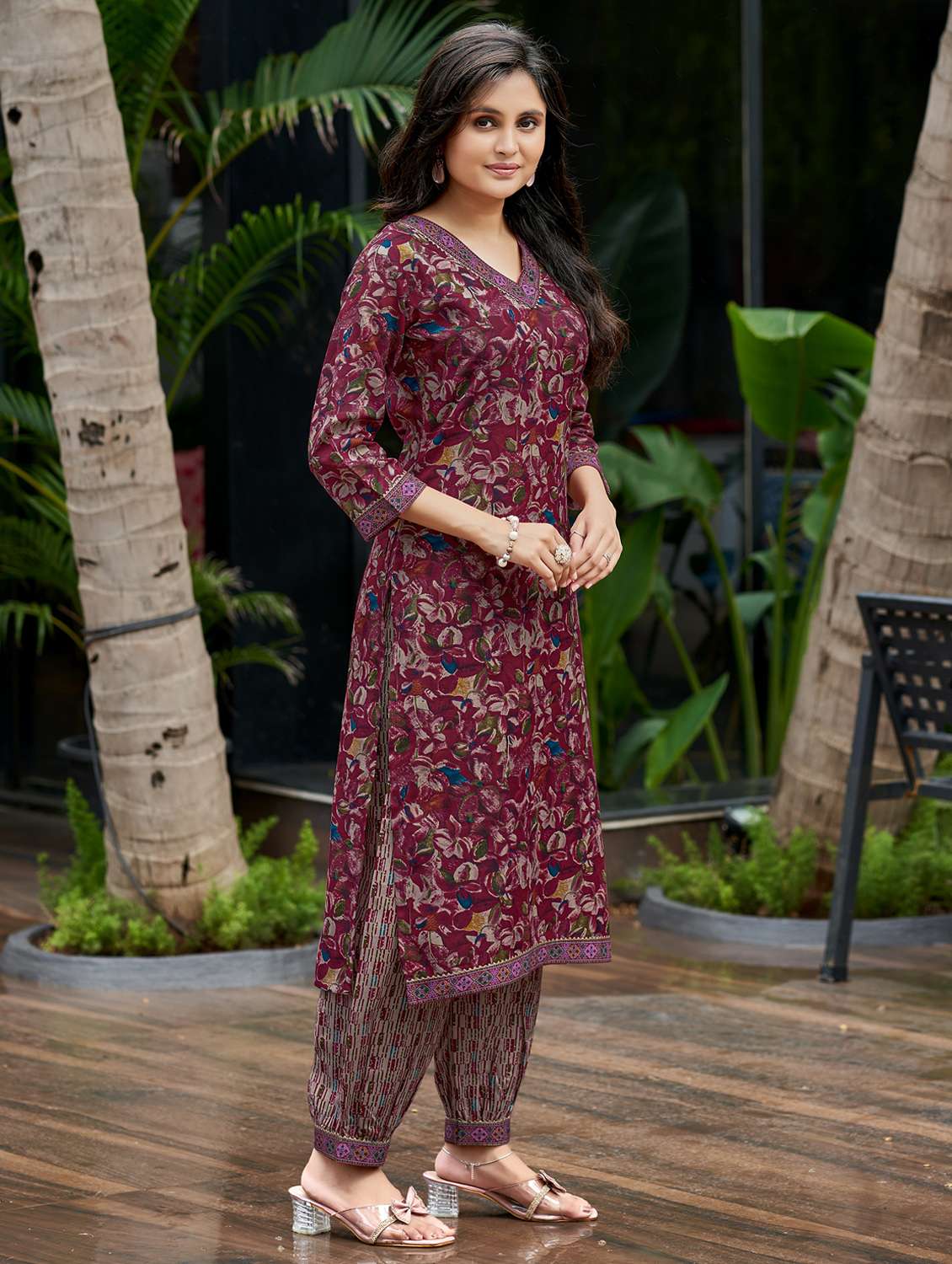 women printed three quarter sleeve kurta and salwar set - 22017847 - Standard Image - 2