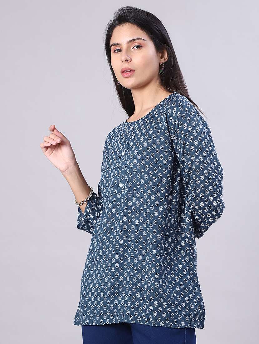 women printed three quarter sleeve straight kurti - 22017925 -  Standard Image - 2