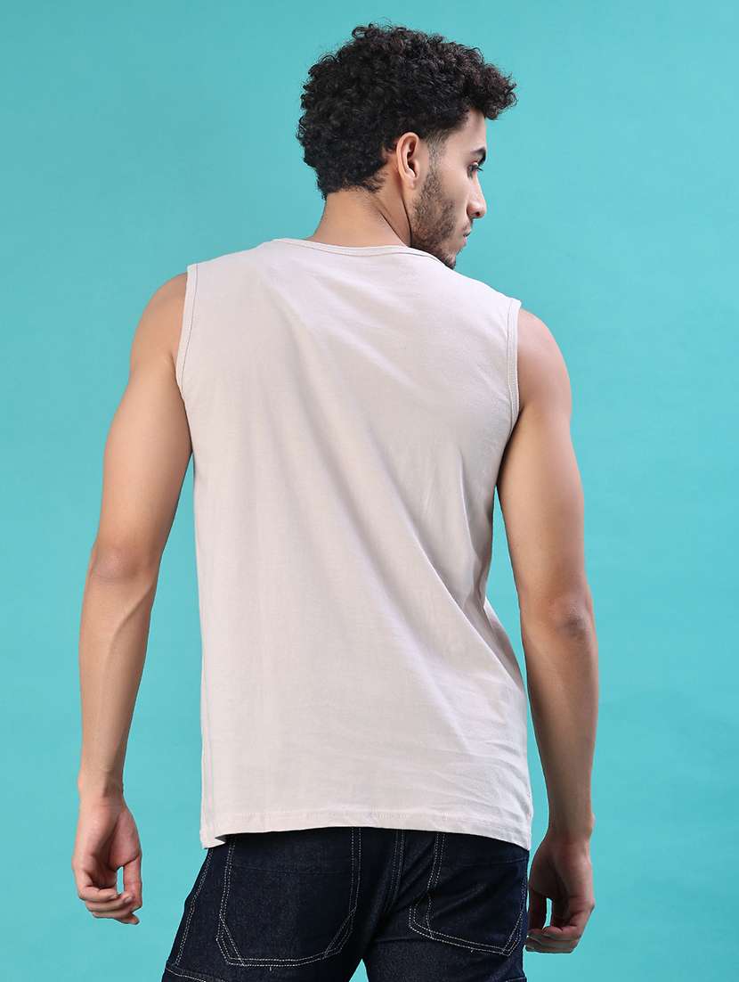 men chest print round neck regular fit t-shirt - 22018128 -  Standard Image - 2