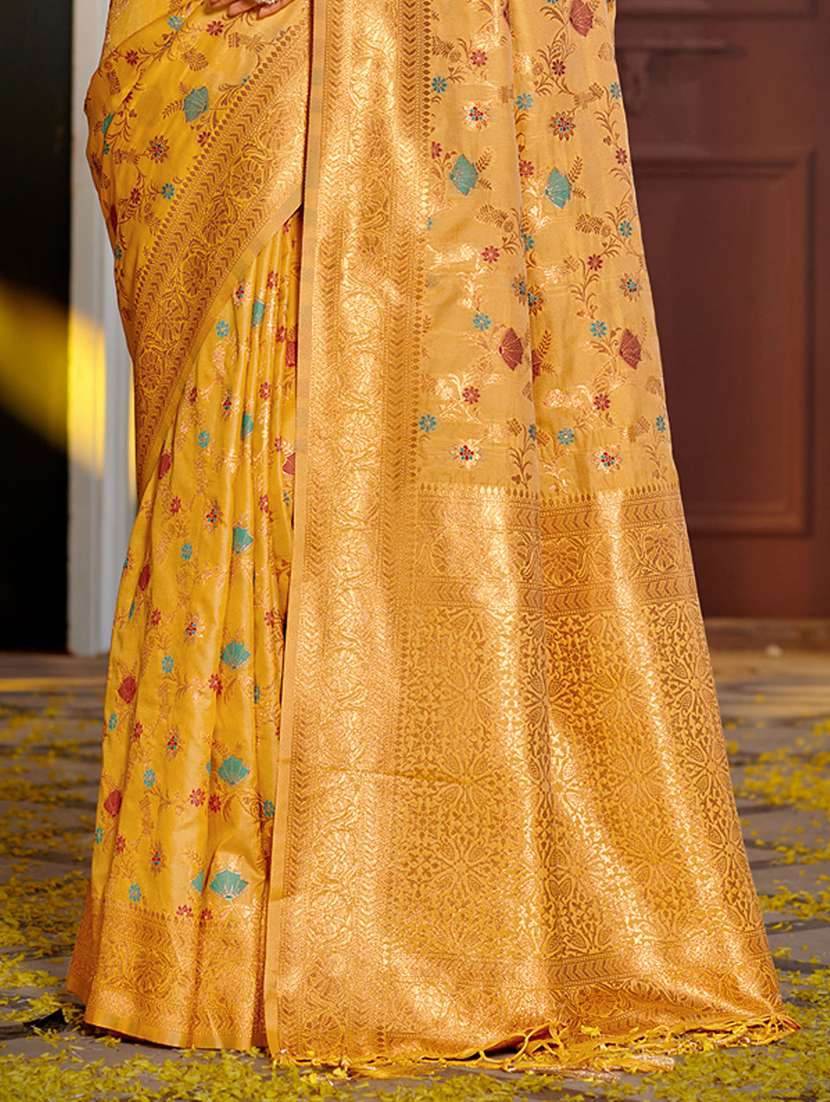 women self design banarasi saree with blouse - 22018328 -  Standard Image - 2