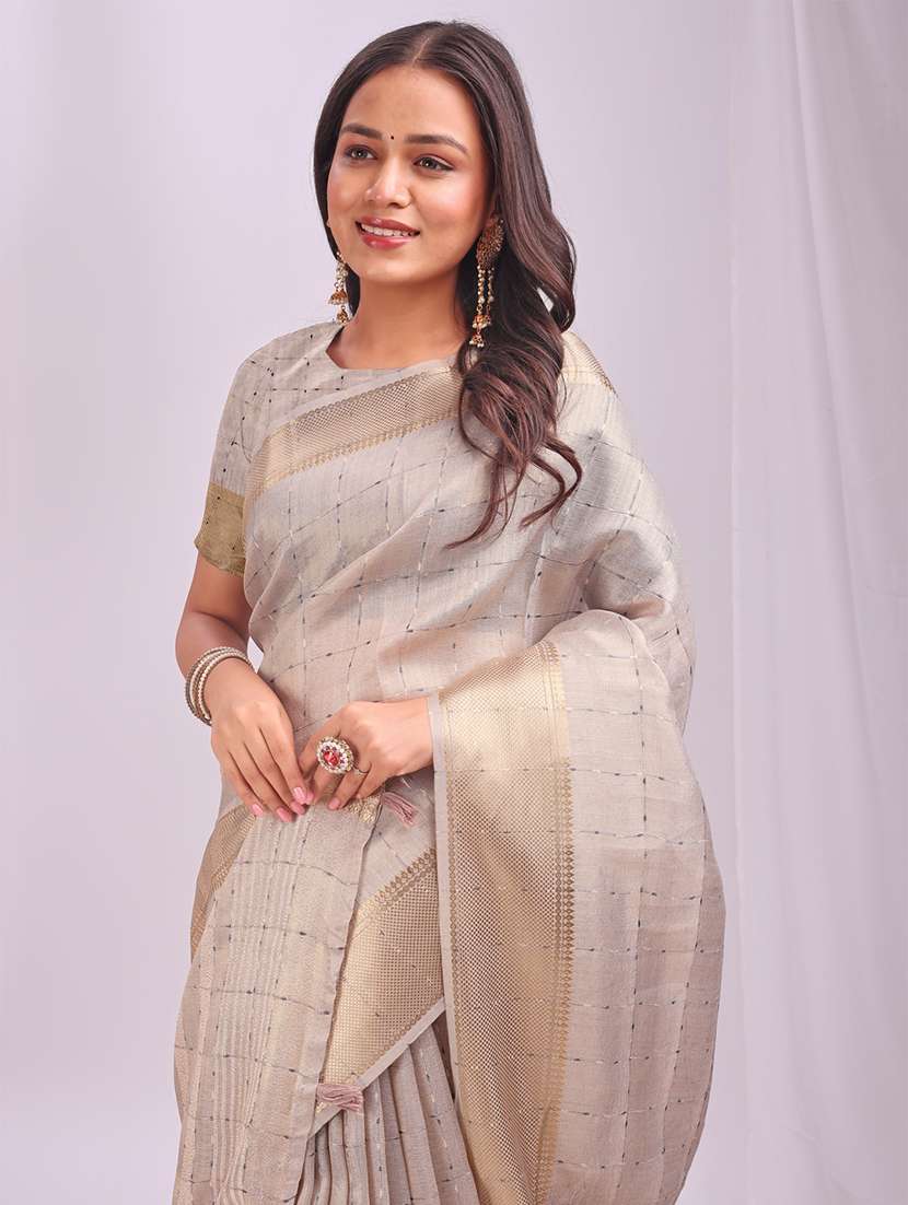 women checkered bordered saree with blouse - 22018386 -  Standard Image - 2
