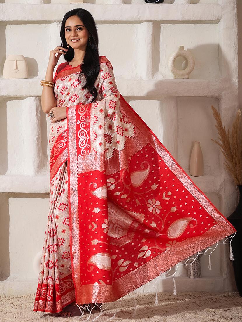 women self design bordered saree with blouse - 22018527 - Standard Image - 2