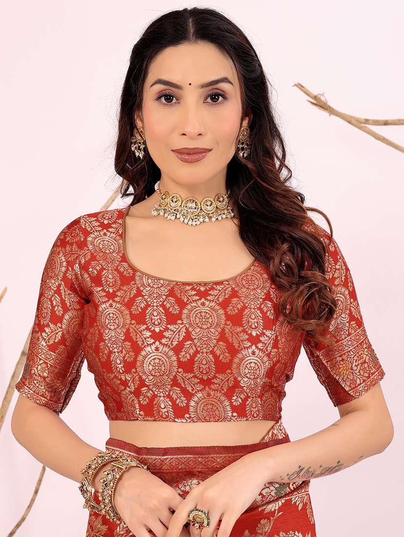 red silk kanjivaram saree with blouse - 22018972 - Standard Image - 2