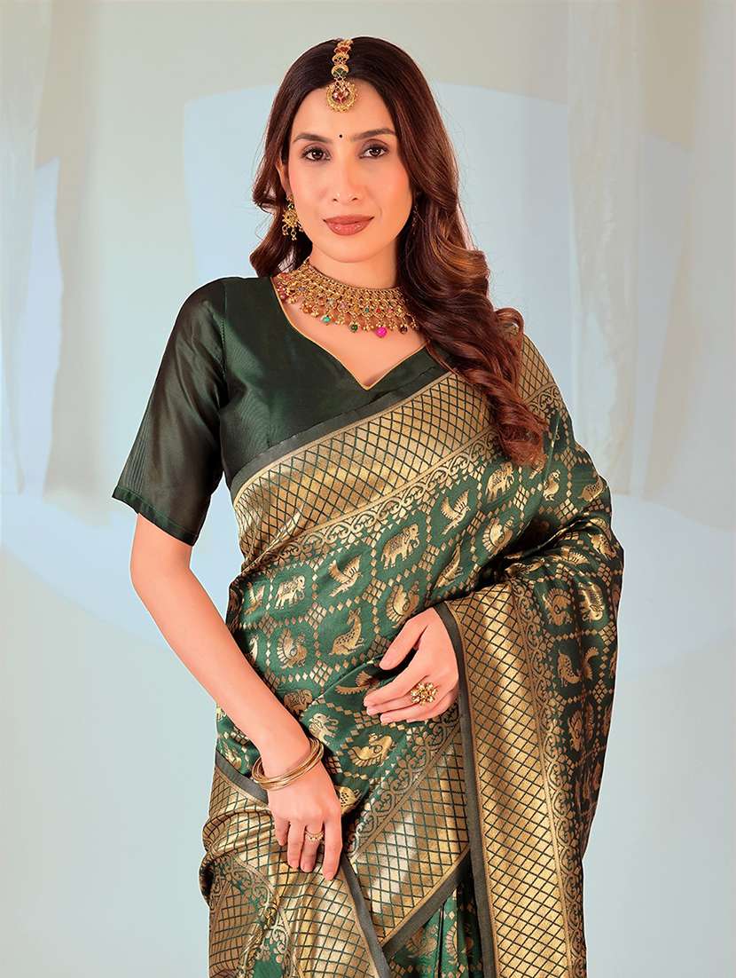 women self design banarasi saree with blouse - 22019152 - Standard Image - 2