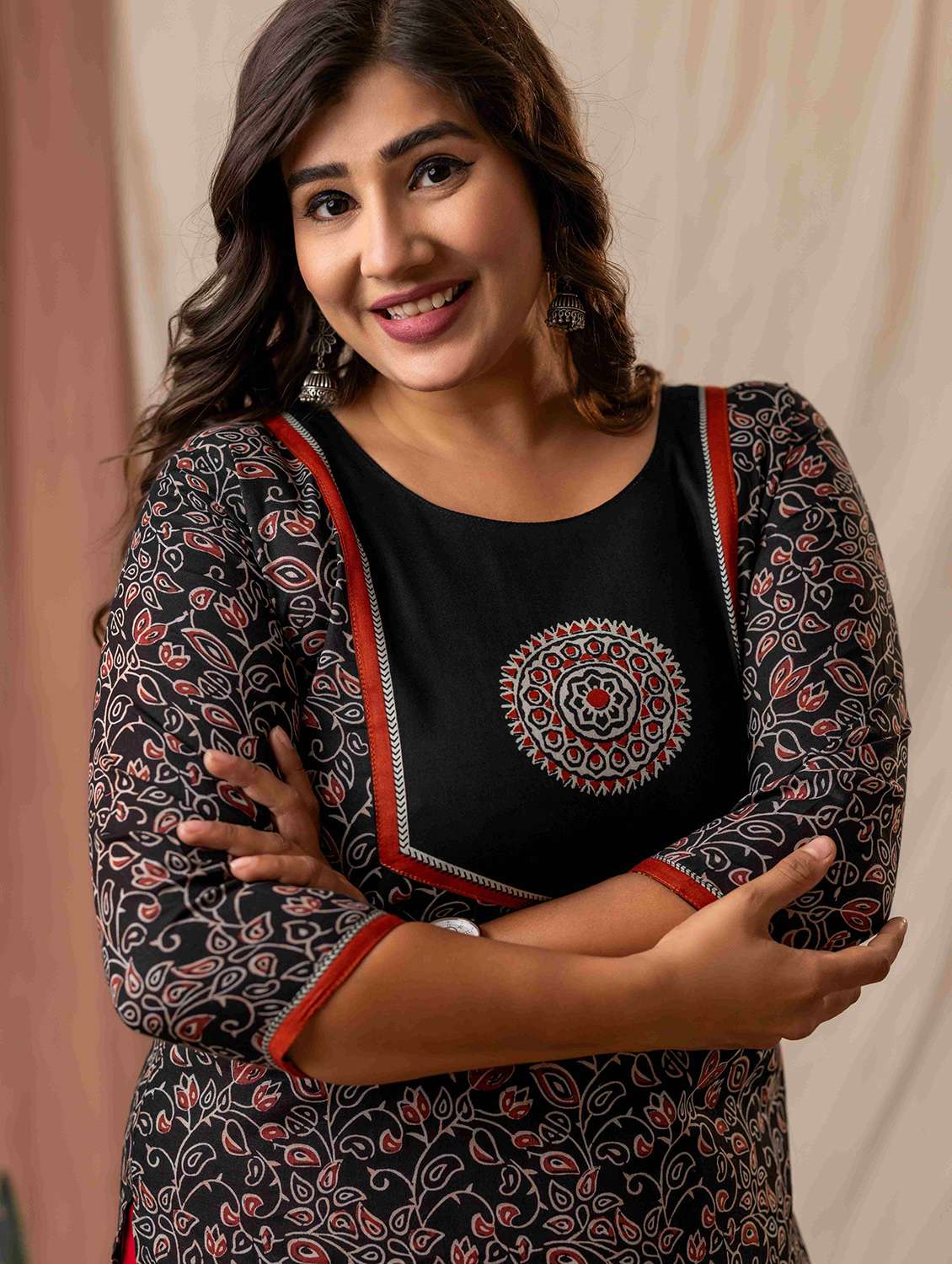 women printed three quarter sleeve straight kurta - 22019997 - Standard Image - 2