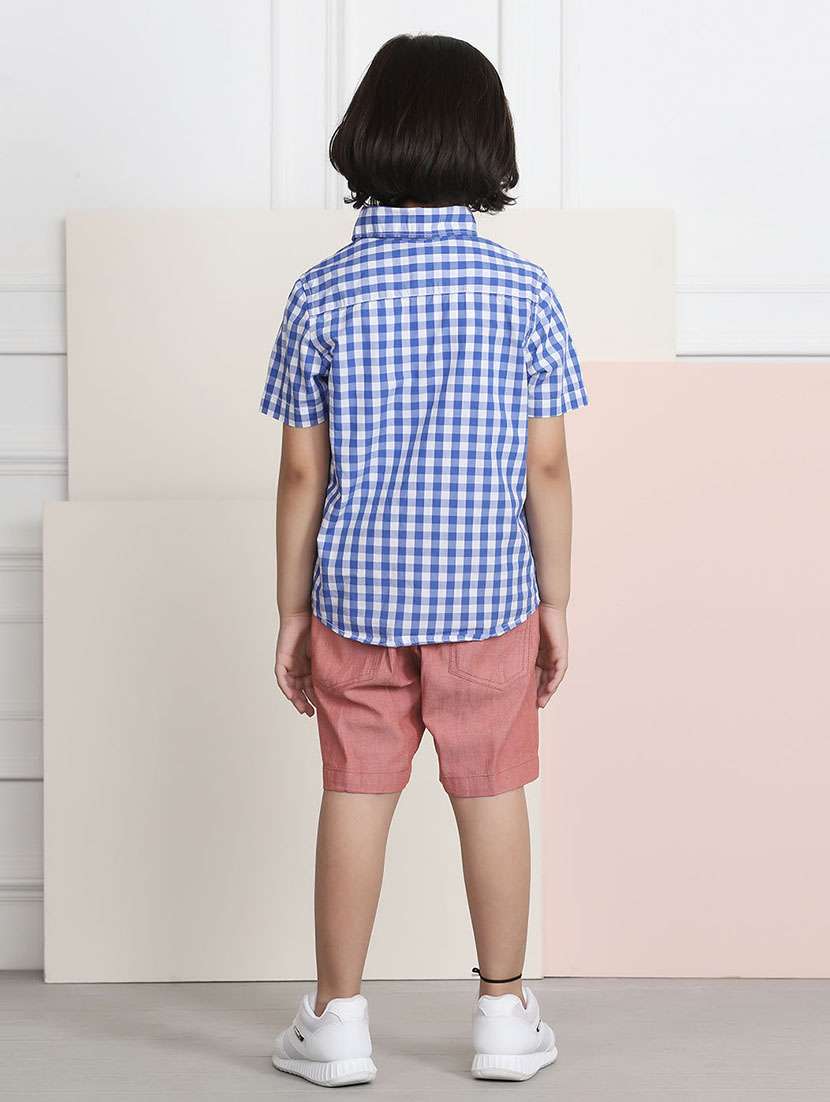 boys solid mid rise regular fit shorts - 22020010 -  Standard Image - 2