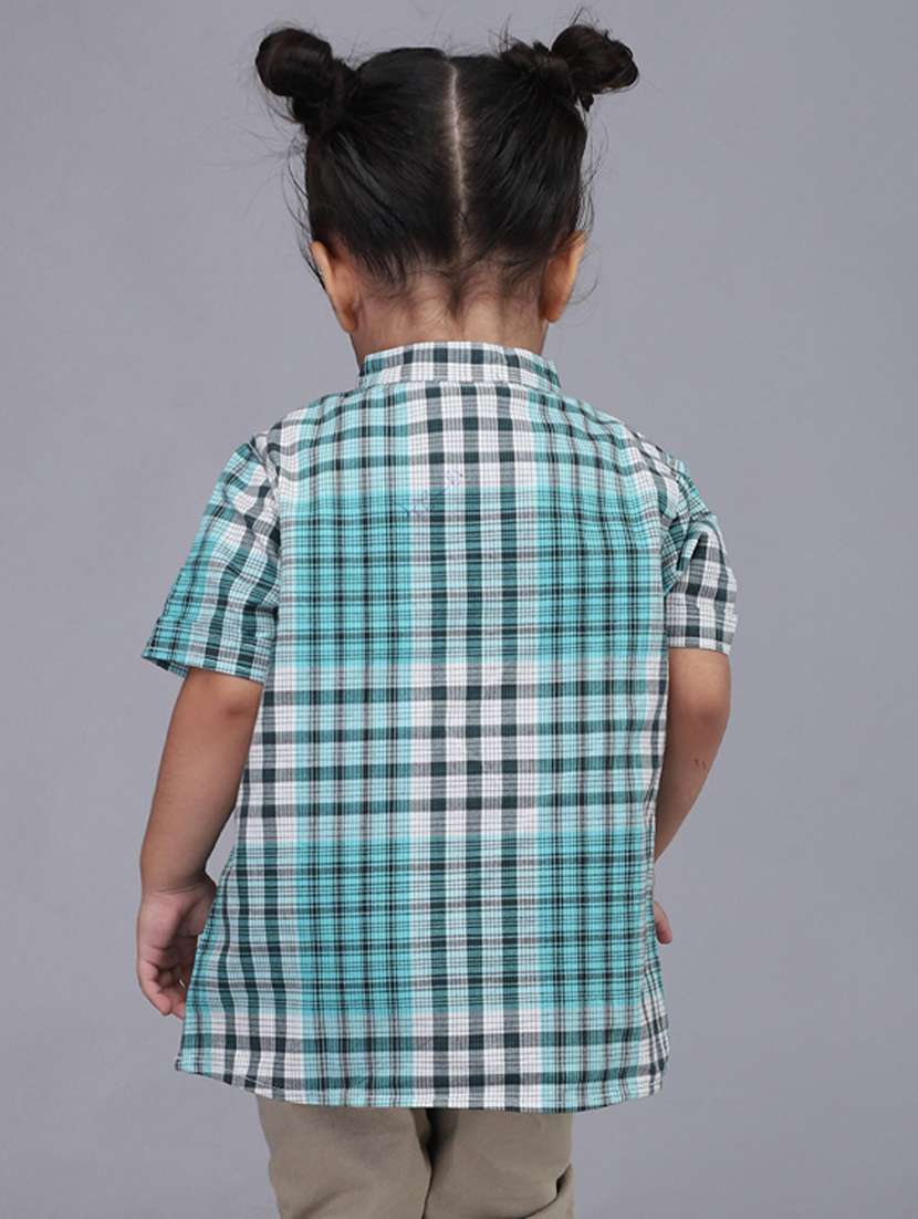 boys checkered mandarin collared short kurta - 22020026 -  Standard Image - 2