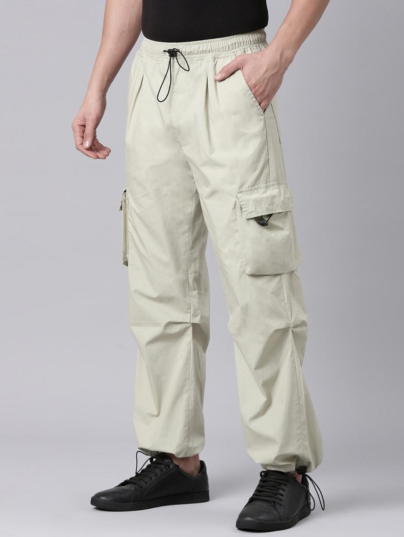 men solid mid rise relaxed fit cargo - 22020094 - Standard Image - 2