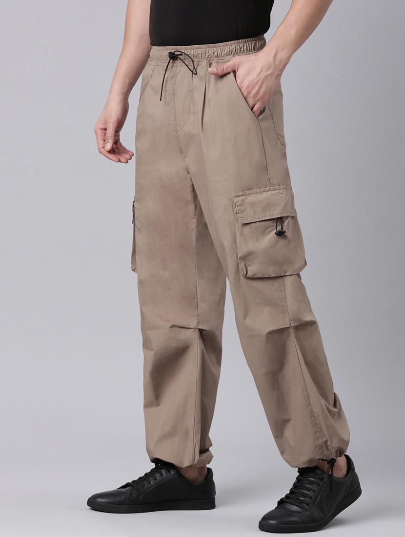 men solid mid rise relaxed fit cargo - 22020097 - Standard Image - 2