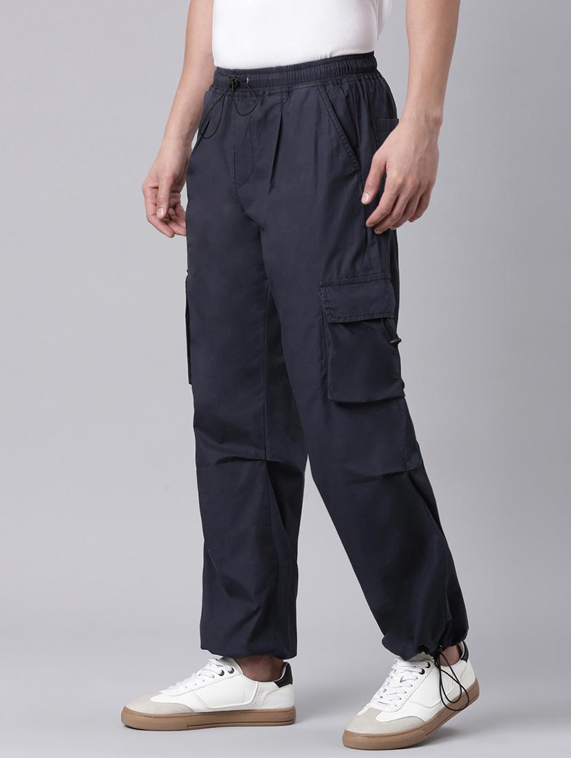 men solid mid rise relaxed fit cargo - 22020098 - Standard Image - 2