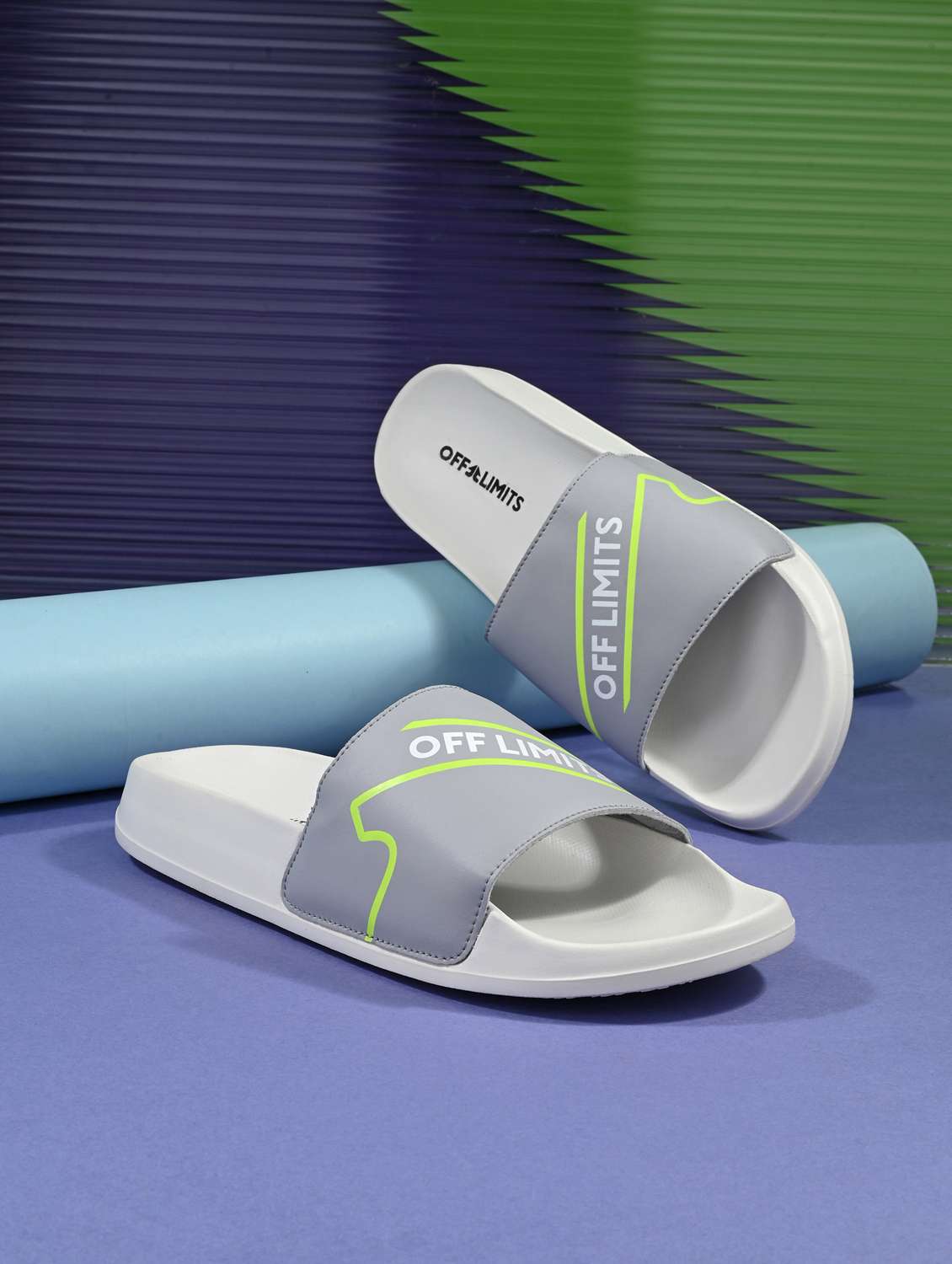 men printed slip on slider