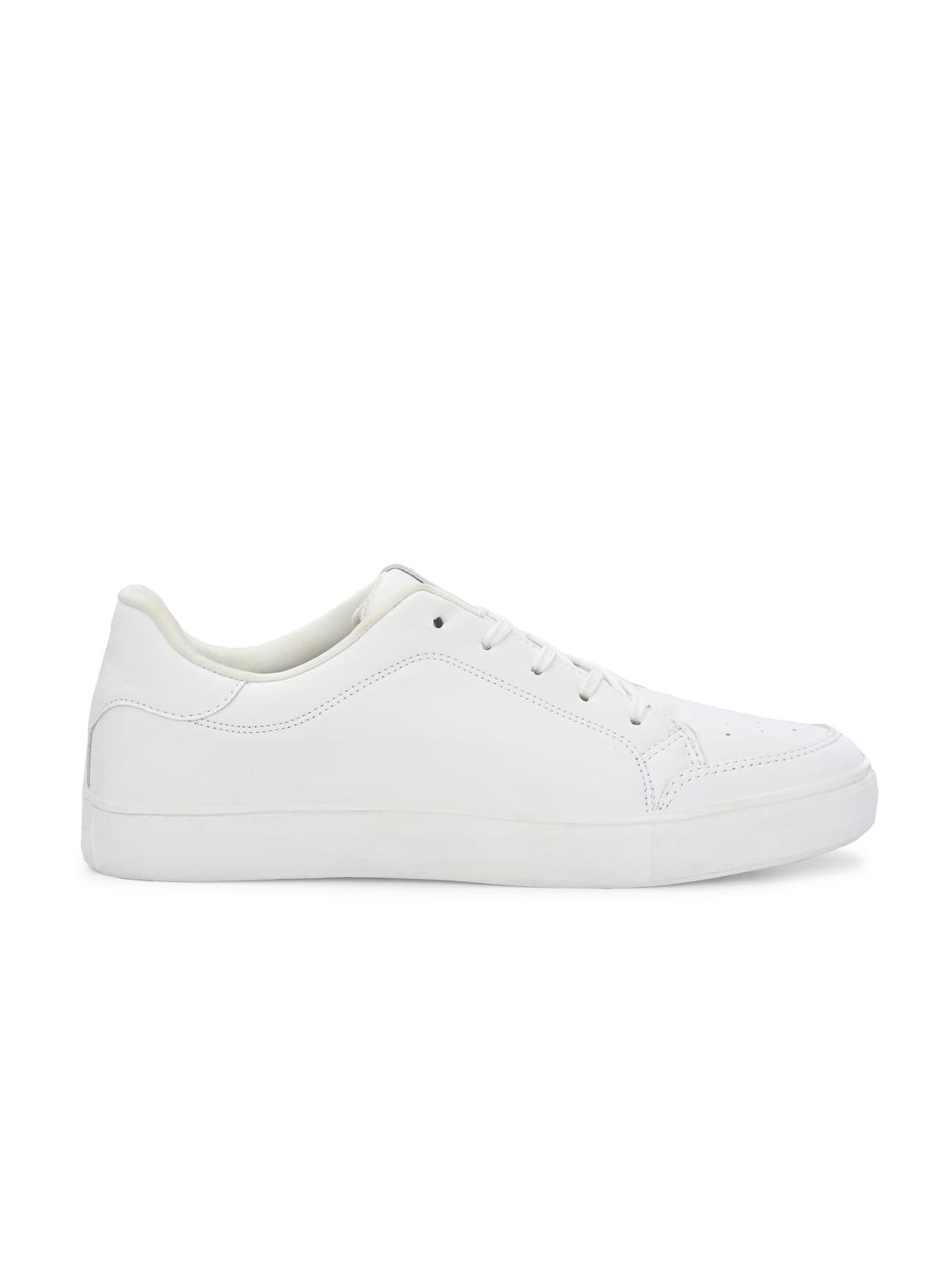 men white lace up sneaker - 22020507 - Standard Image - 2
