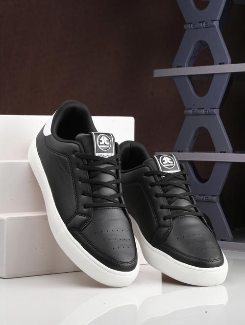 men black lace up sneaker - 22020511 -  Standard Image - 0