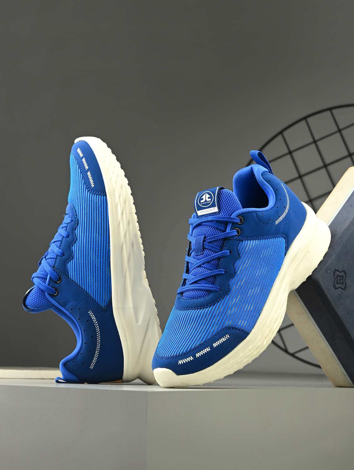 men solid lace up blue sport shoe - 22020679 -  Zoom Image - 0