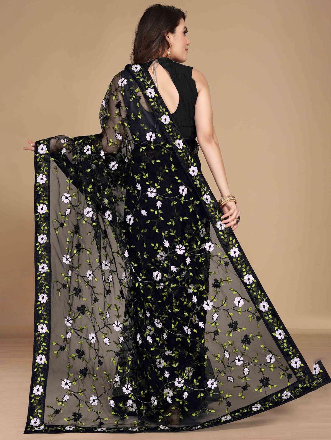 women floral embroidered saree with blouse - 22021352 -  Standard Image - 2
