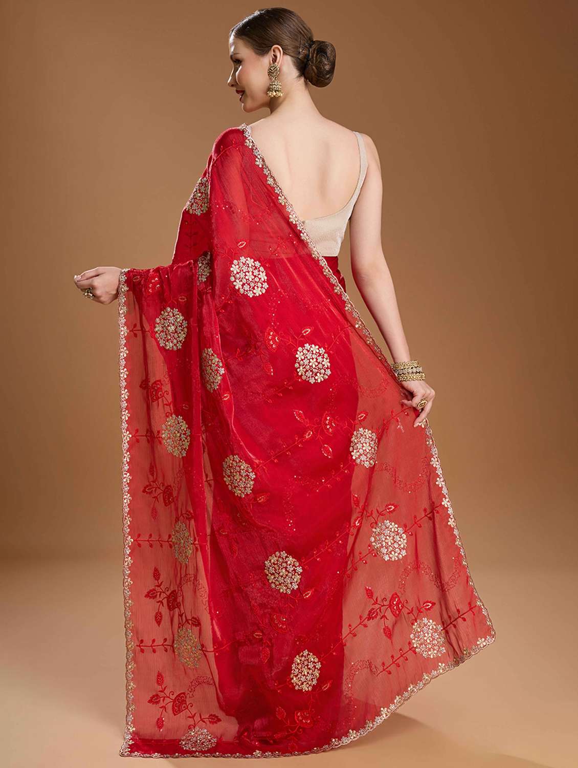 women solid with work embroidered saree with blouse - 22021380 -  Standard Image - 2