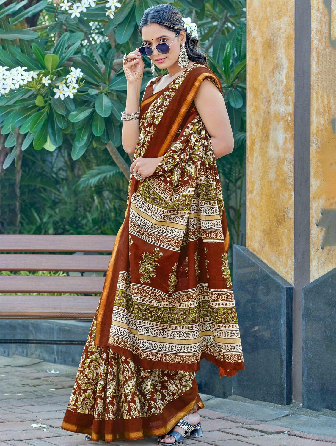 women printed casual wear saree with blouse - 22021422 - Zoom Image - 0