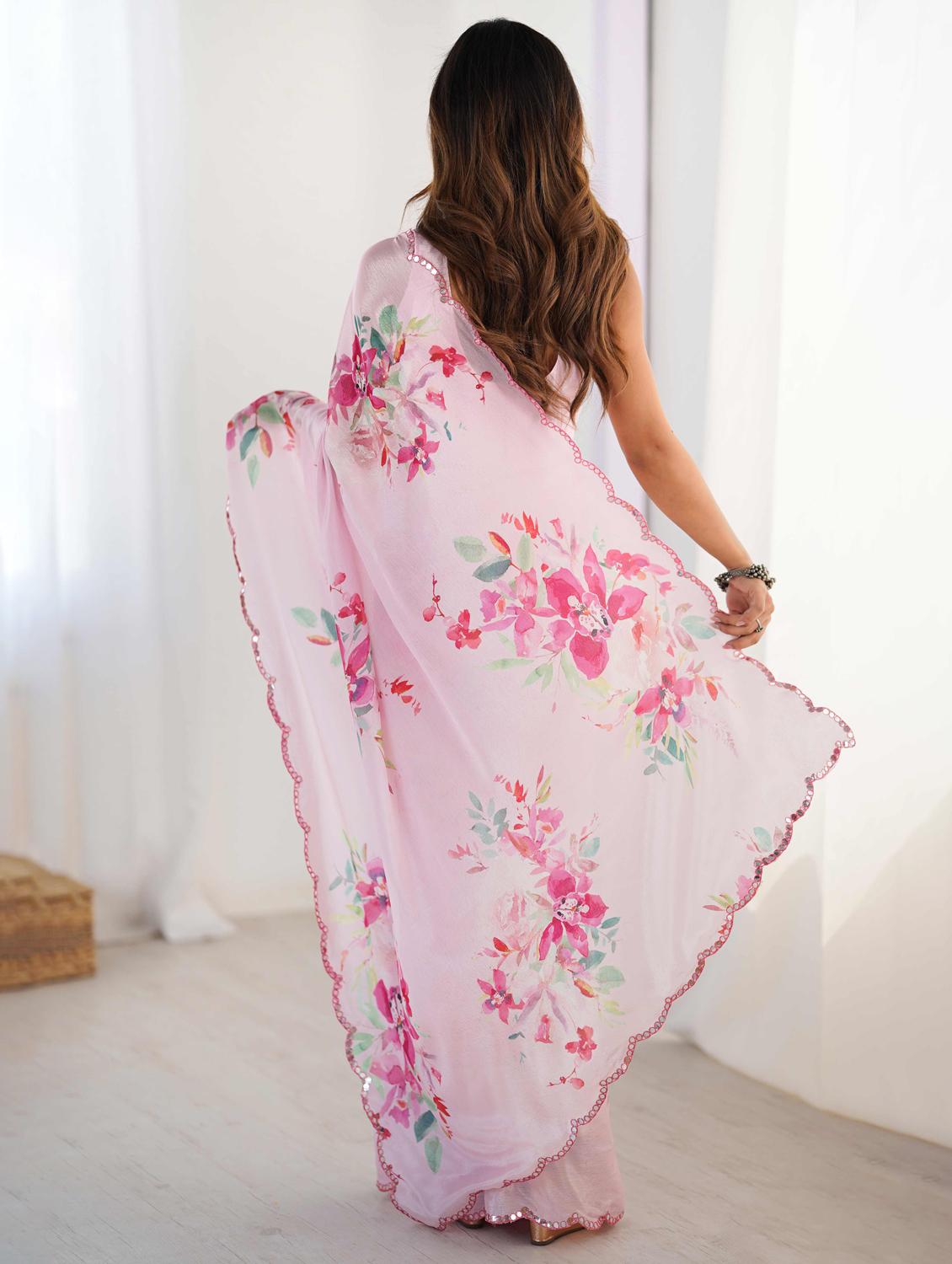 women floral printed saree with blouse - 22021436 - Standard Image - 2