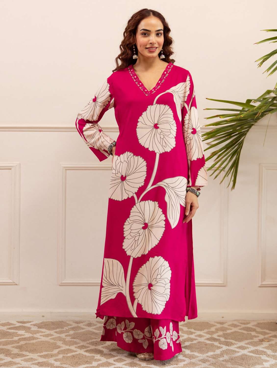 women floral printed long sleeve kurta palazzo set - 22021647 - Zoom Image - 0
