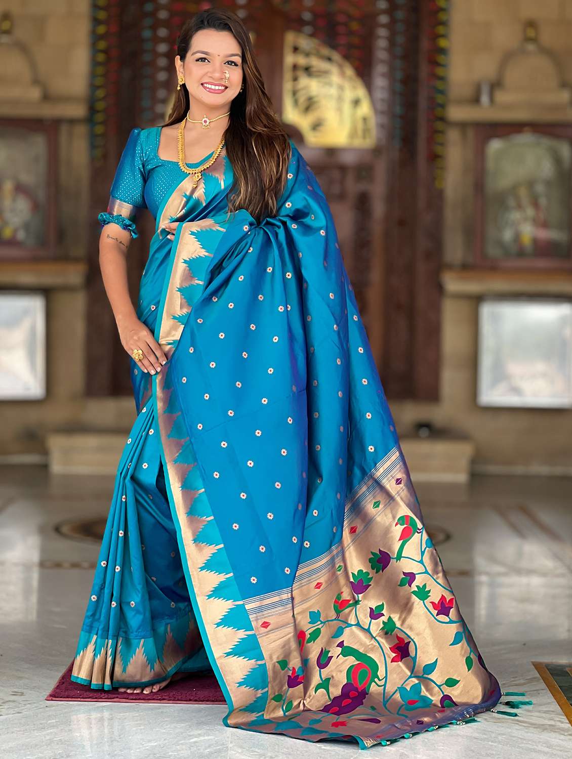 women self design paithani saree with blouse - 22022398 -  Zoom Image - 0