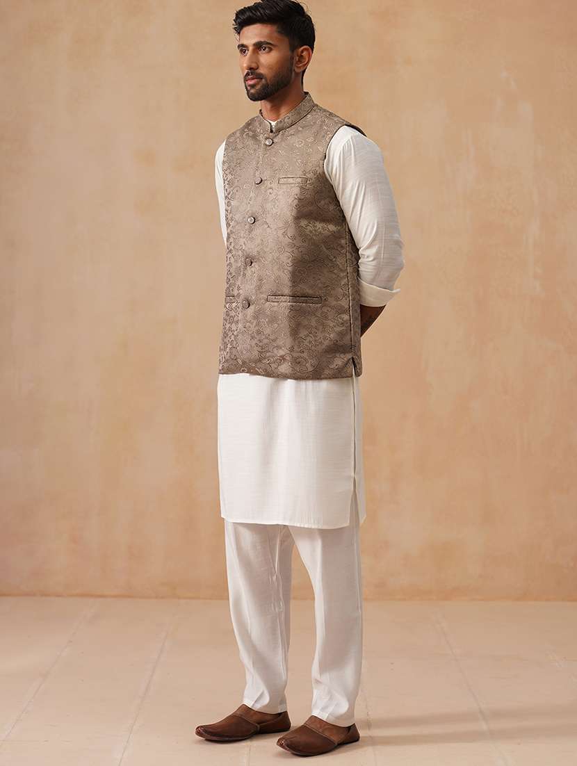 men self designed mandarin collar nehru jacket - 22022539 -  Standard Image - 2