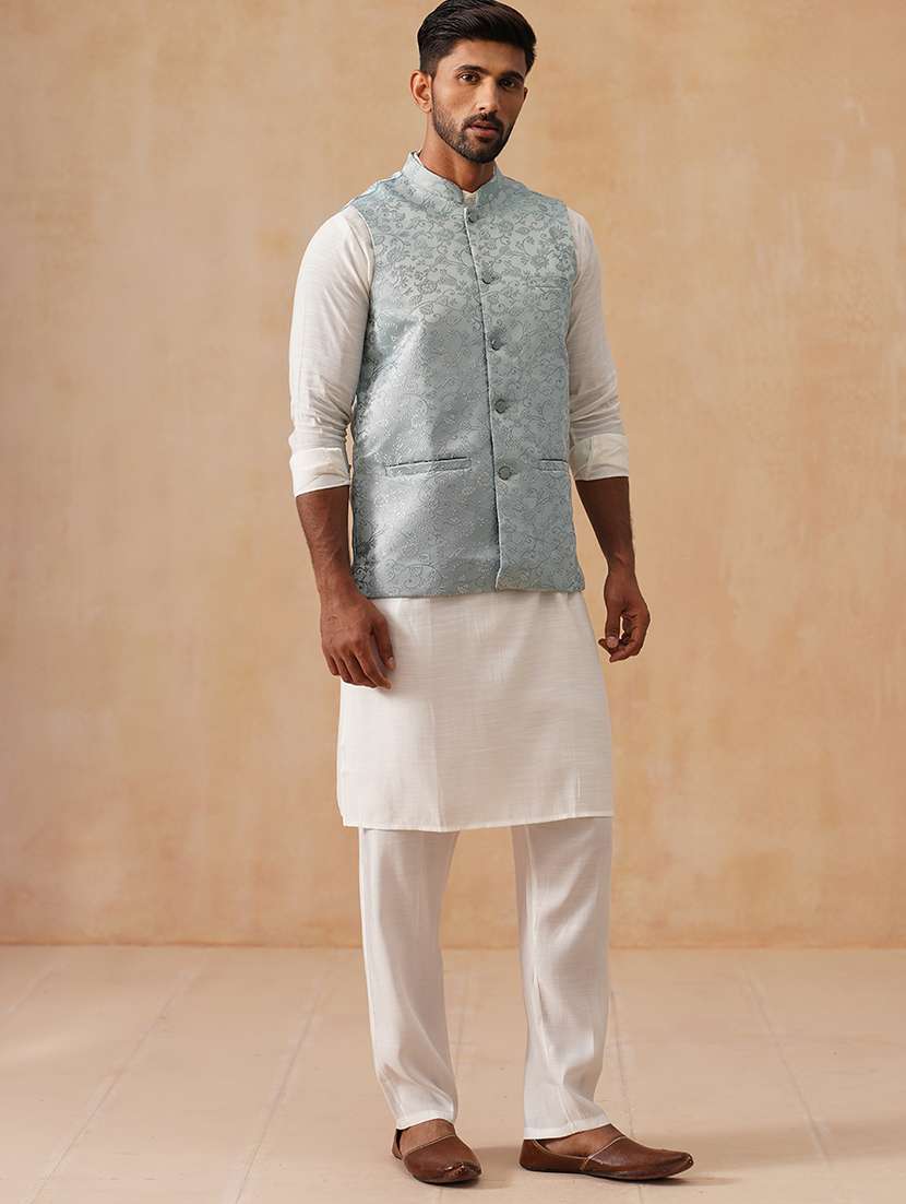men self designed mandarin collar nehru jacket - 22022542 -  Standard Image - 2