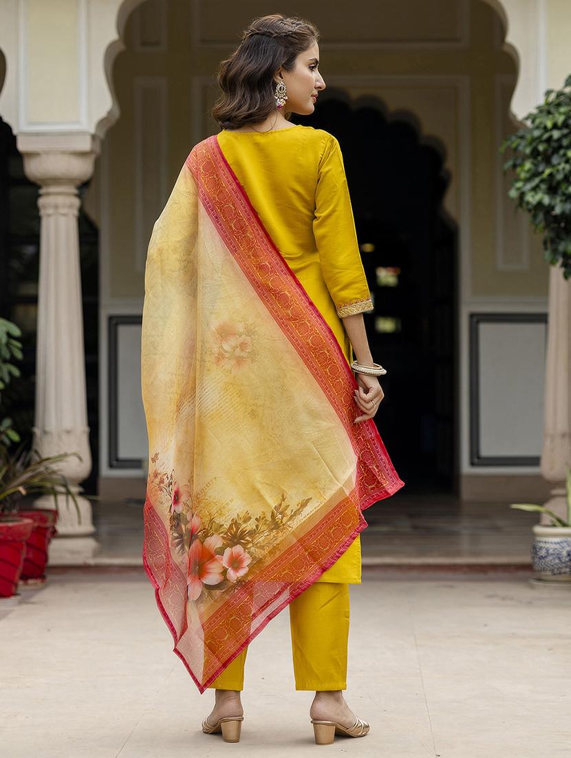 women embroidered three quarter sleeve kurta pant with dupatta set - 22022738 - Standard Image - 2